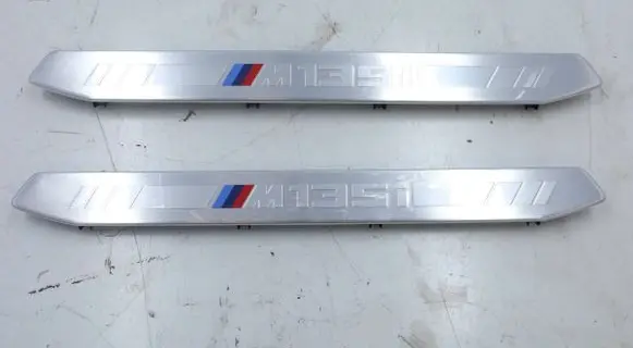 BMW 1 F40 Front sill (body part) 56748332