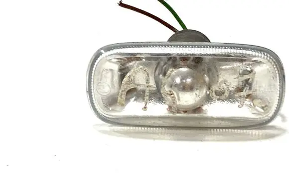 Audi A6 S6 C6 4F Front fender indicator light 8E0949127