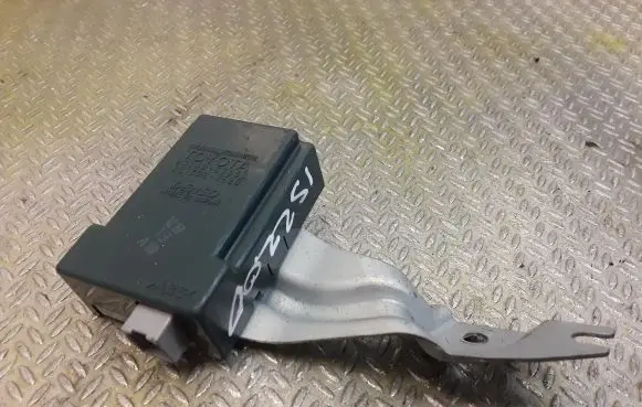 Lexus IS 220D-250-350 Other devices 8974053060