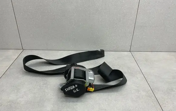Volkswagen Sharan Rear seatbelt 7N0857805B