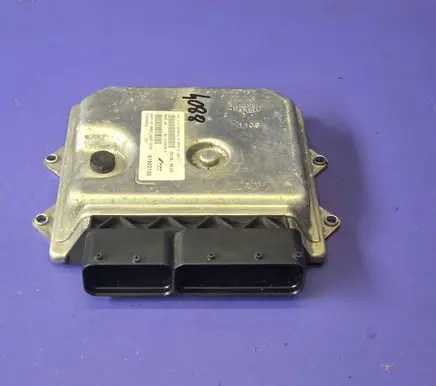 Fiat 500 Engine control unit/module 51903130 D419BE25 9J9909R5L