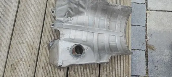 Citroen C3 Picasso Exhaust heat shield 7584308
