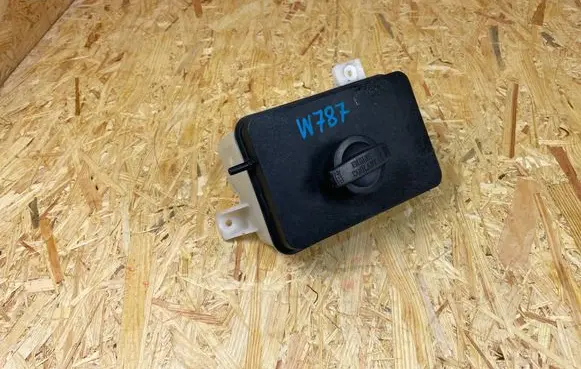 KIA Optima Coolant expansion tank/reservoir 25430C1100