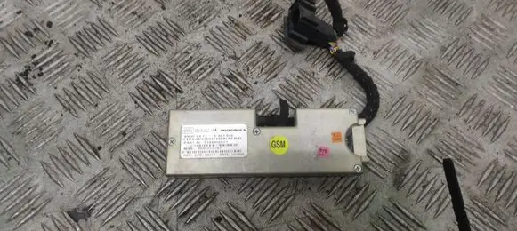 BMW 5 E39 Antenna control unit 6907046