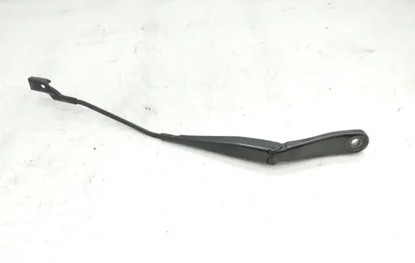 Front wiper blade arm