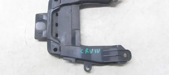 Honda CR-V Front bumper mounting bracket 71128-T1G-G000