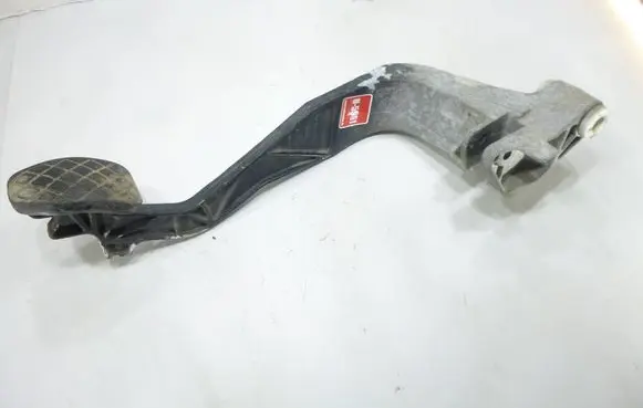 Audi A6 S6 C5 4B Clutch pedal 8D1721316D 15961