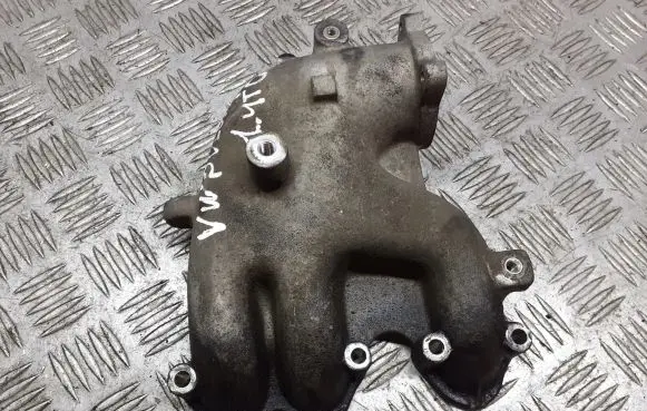 Volkswagen Polo IV 9N3 Intake manifold 045129713F