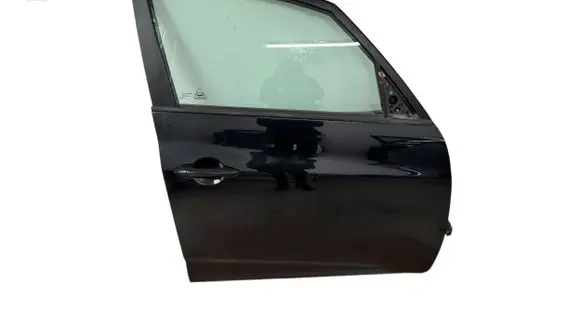 KIA Venga Front door