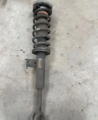 BMW 5 F10 F11 Front shock absorber with coil spring 6797766 814904006450 81490400645A