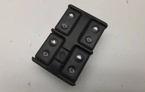 BMW 5 E34 Other switches/knobs/shifts 1379075