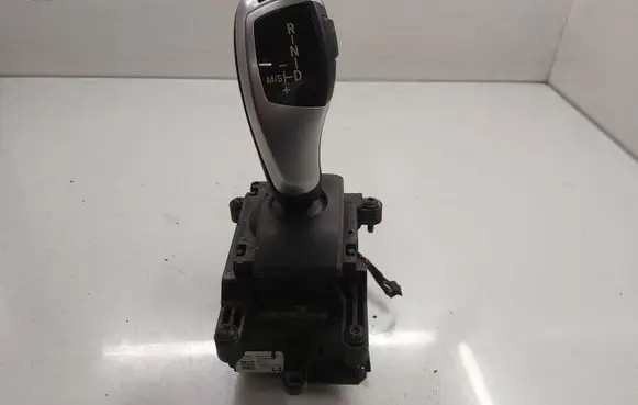 BMW X3 F25 Gear shifter/selector 9291527