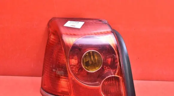 Toyota Avensis Verso Rear/tail lights 15-212-19G9L