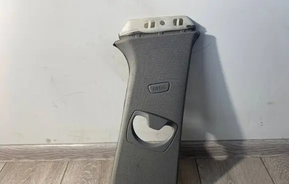 BMW 3 F30 F35 F31 (B) pillar trim (top) 7220998 51437220998