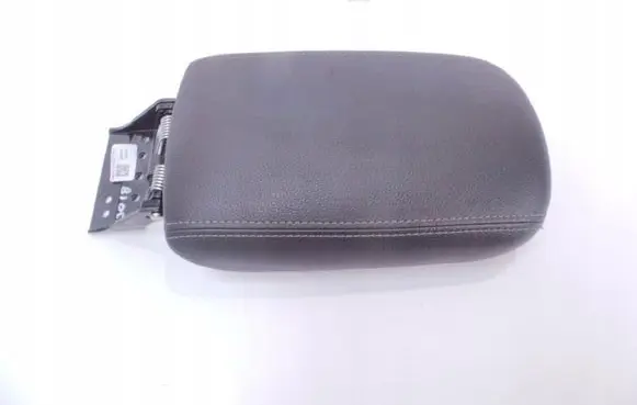 Hyundai i30 Armrest 84660G4000