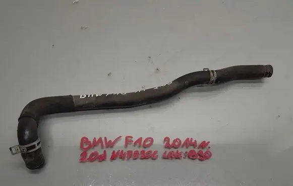 BMW 5 F10 F11 Engine coolant pipe/hose 15476810