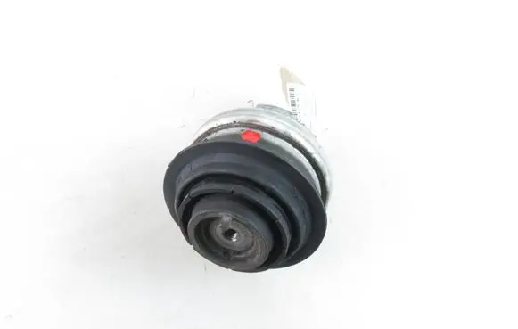 Mercedes-Benz E AMG W211 Engine mount vacuum valve 