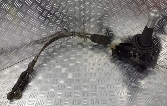 Toyota Yaris Gearbox retarder lever 33530-0D040