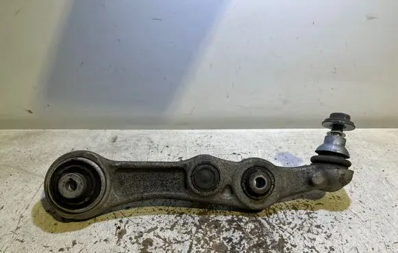 Mercedes-Benz C W205 Front lower control arm/wishbone