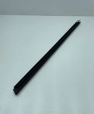 Opel Crossland X Front door trim (molding) 39126113
