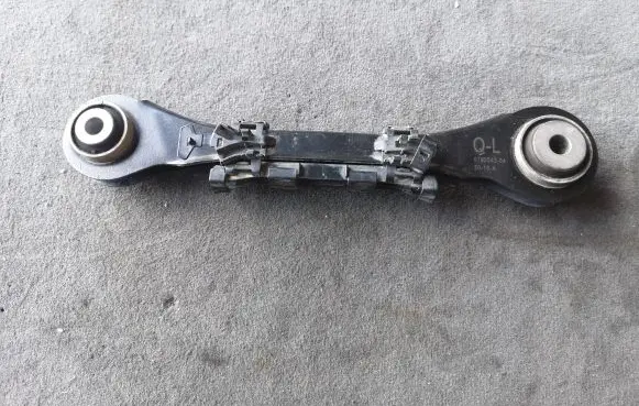 BMW 4 F32 F33 Rear upper control arm/wishbone 6792543 3016A