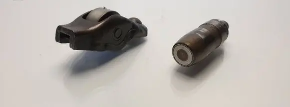 Lincoln Town Car Other cylinder head part 