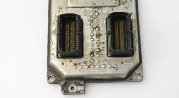 Opel Astra H Engine control unit/module 55355631