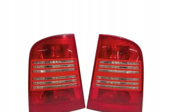 Skoda Octavia Mk1 (1U) Rear/tail lights set 1U9945096