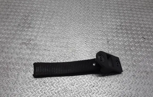 Toyota Verso Tailgate trunk handle 