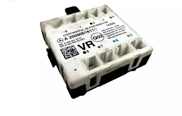 Mercedes-Benz C W205 Door control unit/module A2059001611