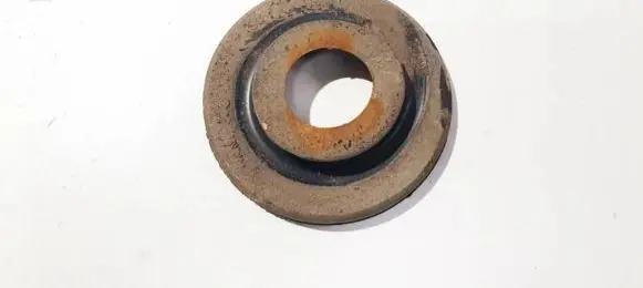 Skoda Octavia Mk2 (1Z) Front coil spring rubber mount 1k0512149b