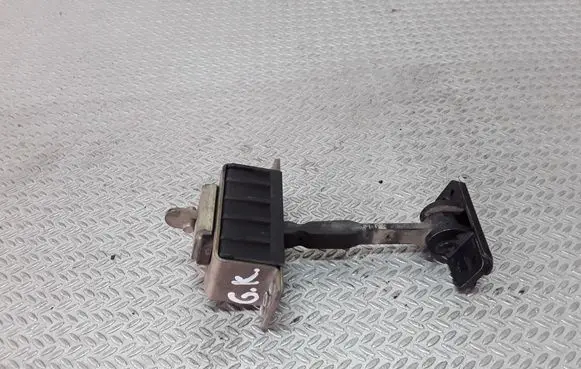 Mercedes-Benz S W220 Rear door check strap stopper