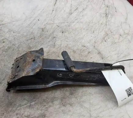 Volkswagen Golf V Lift Jack
