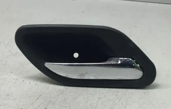 BMW 5 E39 Front door interior handle 7032926