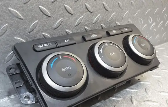 Mazda 6 Climate control/heater control trim GAM761190B T1005815J 89030EB