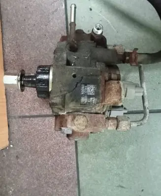 Toyota Hilux (AN10, AN20, AN30) Fuel injection high pressure pump 2210030040 04138