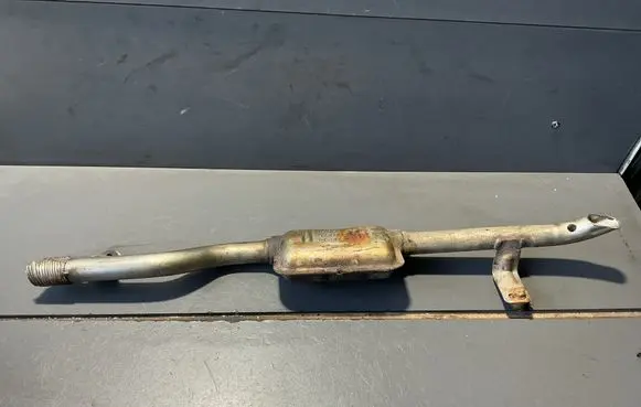 BMW 5 E60 E61 Webasto auxiliary heater silencer 6912744