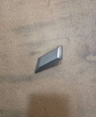 Rear fender molding trim