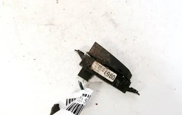 Passenger airbag on/off switch