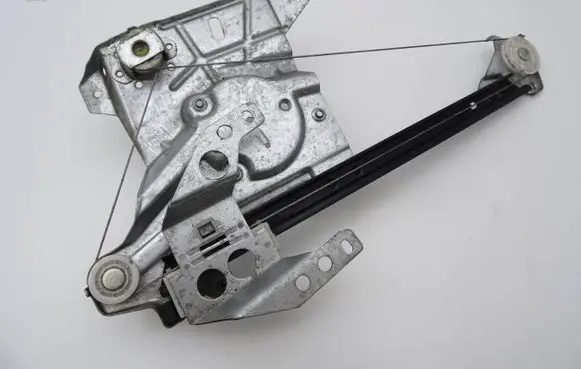 Audi A4 S4 B5 8D Rear door manual window regulator 8D0839399A