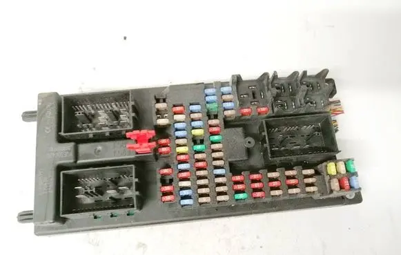 Land Rover Range Rover Sport L320 Fuse box set 000189571