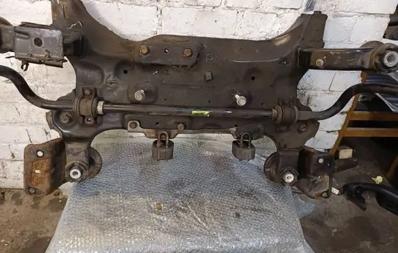 Lancia Voyager Front subframe