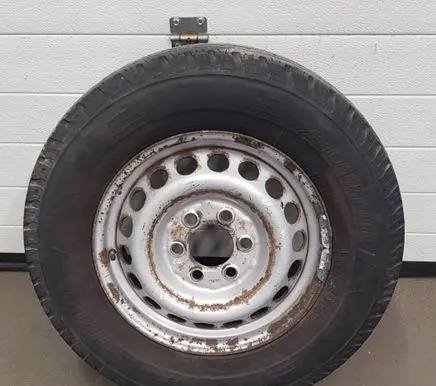 Mercedes-Benz Sprinter W906 R16 steel rim A0014014802