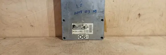 Toyota Yaris Engine control unit/module 8966152060 2110007210 1SZFE