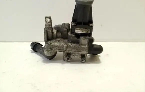 Jaguar XE EGR valve G4D39D475AA