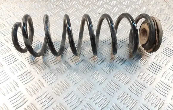Volkswagen Touran I Rear coil spring
