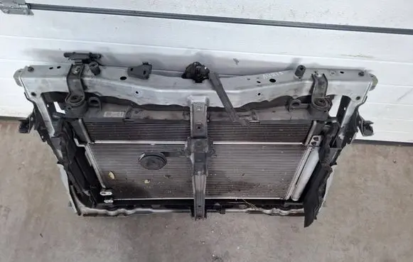 Toyota Auris E180 Other exterior part 