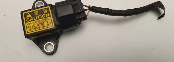 Toyota Hilux (AN10, AN20, AN30) Airbag deployment crash/impact sensor 4991000410