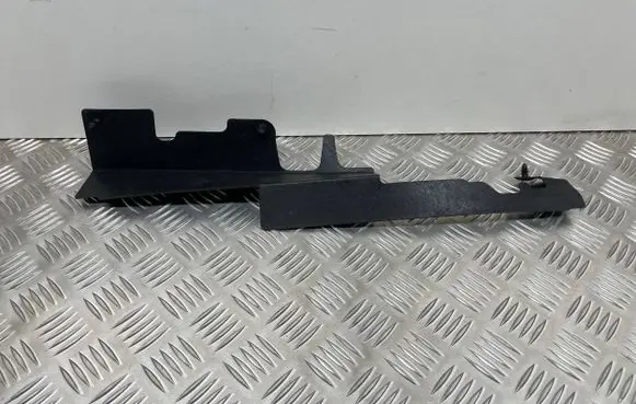 Ford Mondeo MK V Intercooler air guide/duct channel DS738A211N