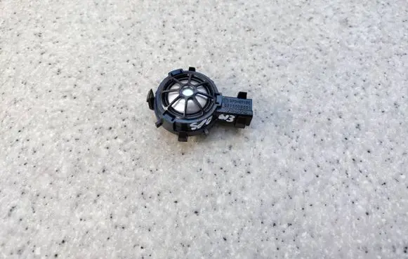 Volvo S80 Front door high frequency speaker 2500008901
